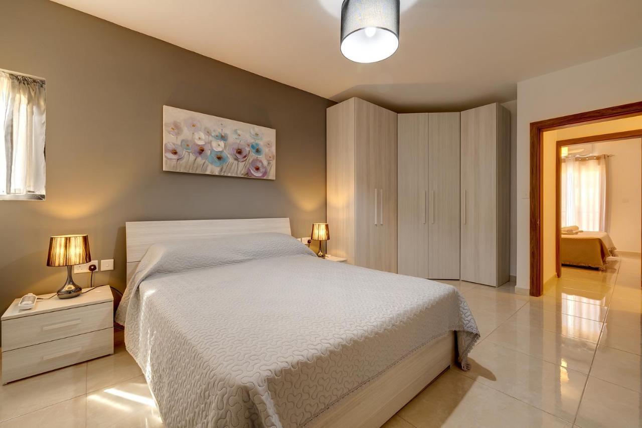 Stylish Bright And Airy Apart In Central Bugibba St. Paul's Bay Ngoại thất bức ảnh